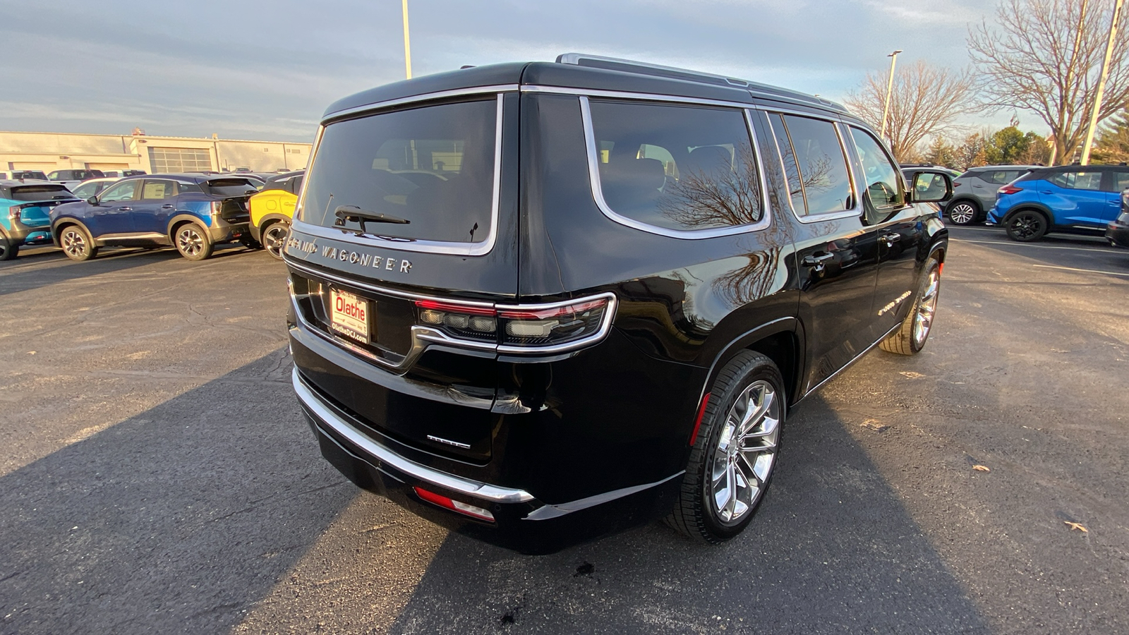 2022 Jeep Grand Wagoneer Series II 5