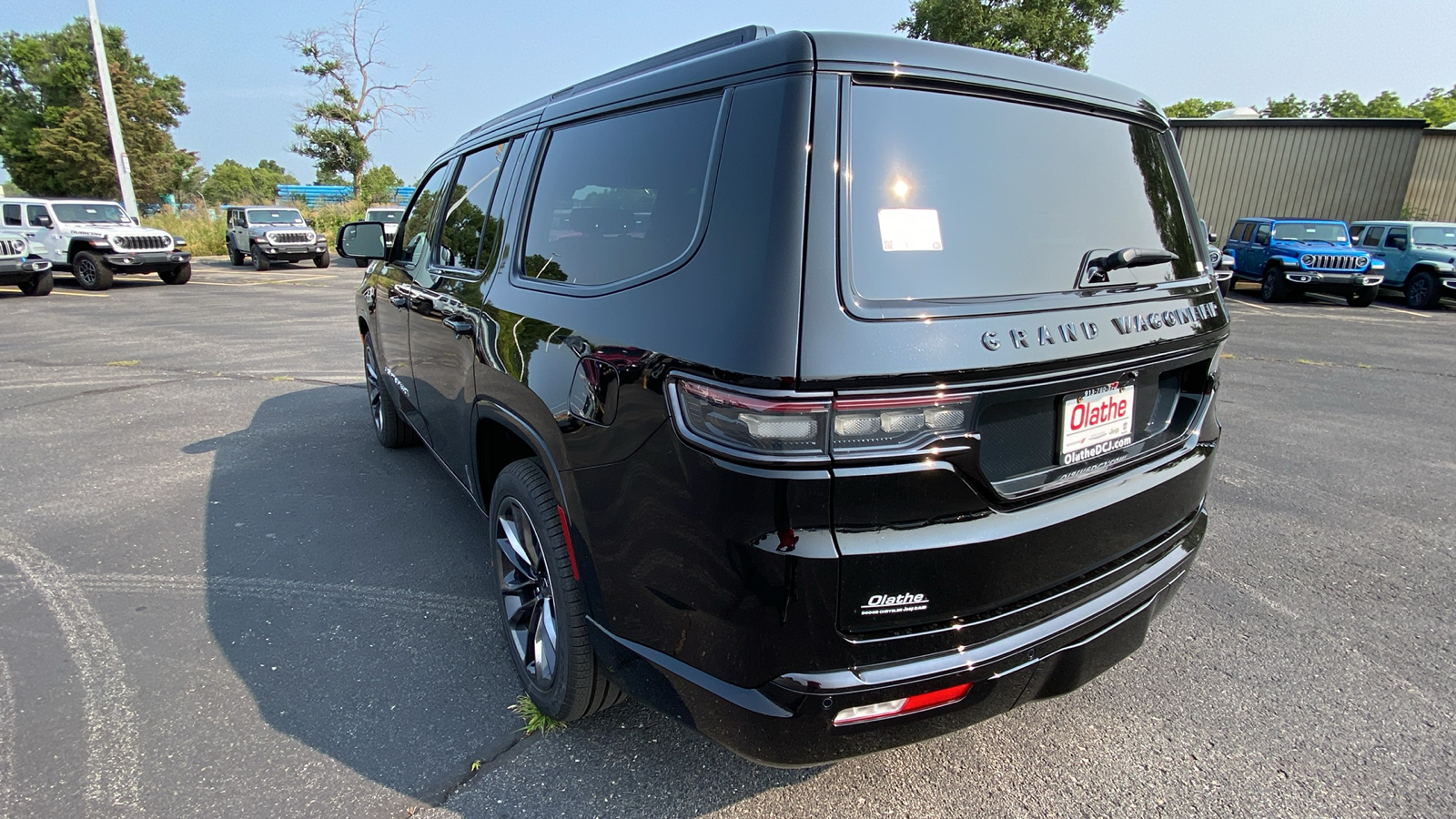 2024 Jeep Grand Wagoneer Series II 7