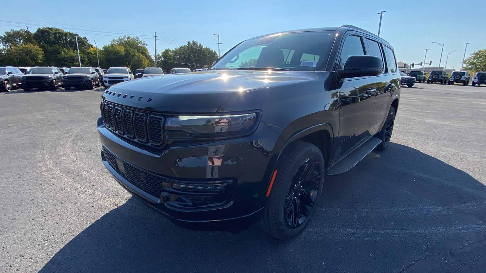 2024 Jeep Wagoneer Series II 1