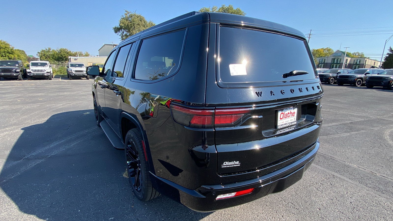 2024 Jeep Wagoneer Series II 7