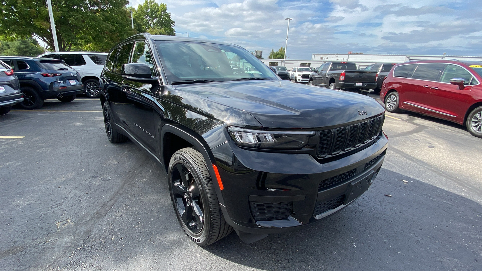 2023 Jeep Grand Cherokee L Altitude 3