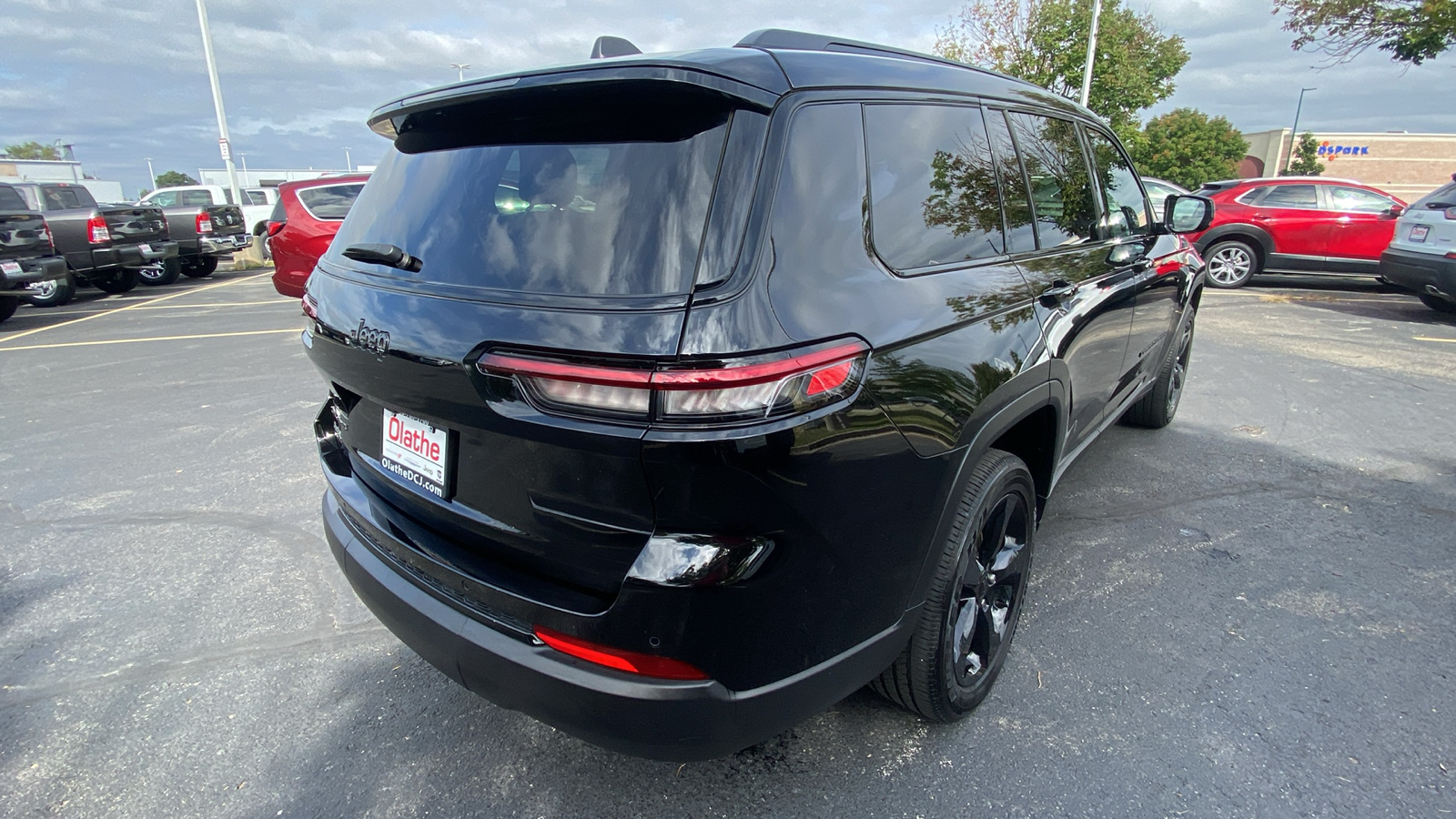 2023 Jeep Grand Cherokee L Altitude 5