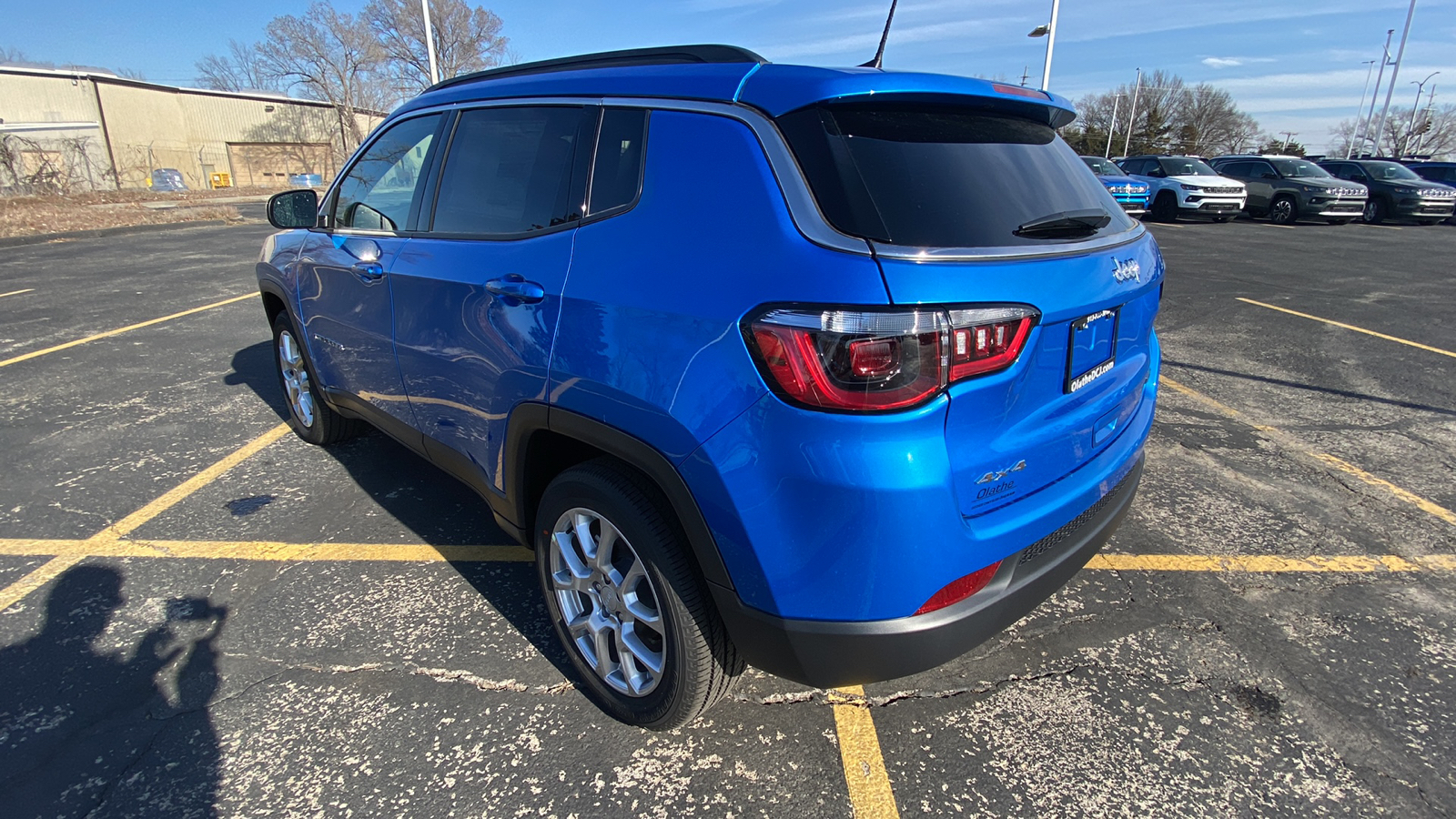 2024 Jeep Compass Latitude Lux 3