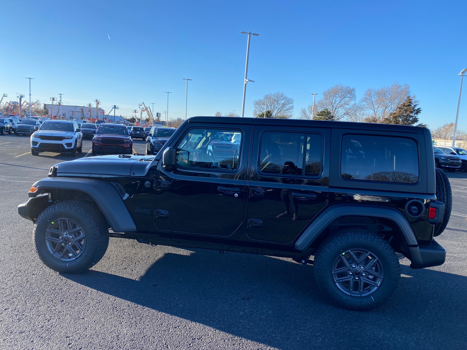 2024 Jeep Wrangler Sport RHD 2