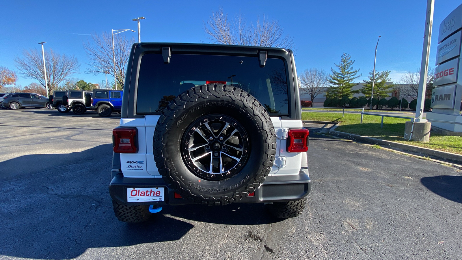 2023 Jeep Wrangler Rubicon 4xe 6