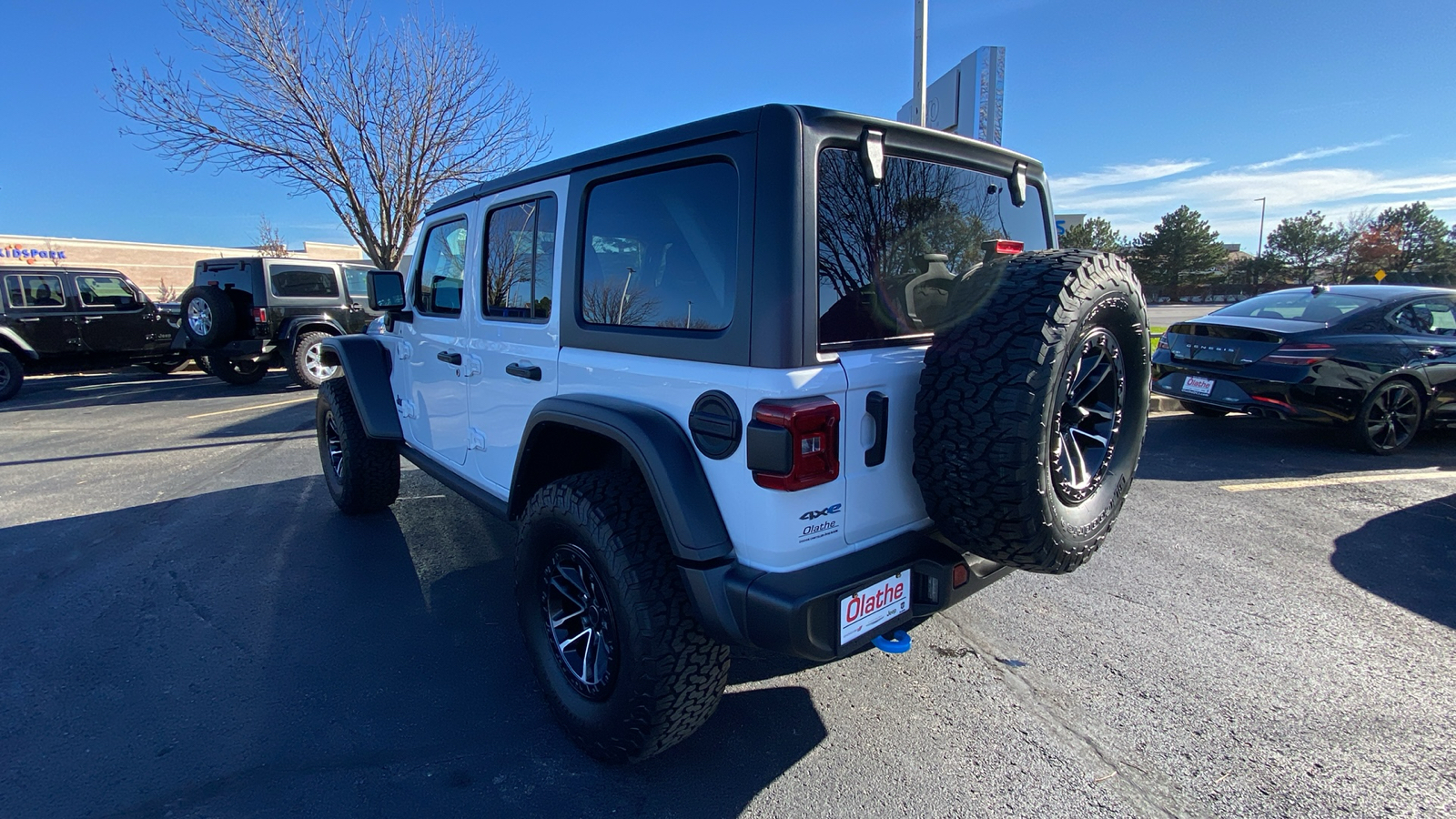 2023 Jeep Wrangler Rubicon 4xe 7