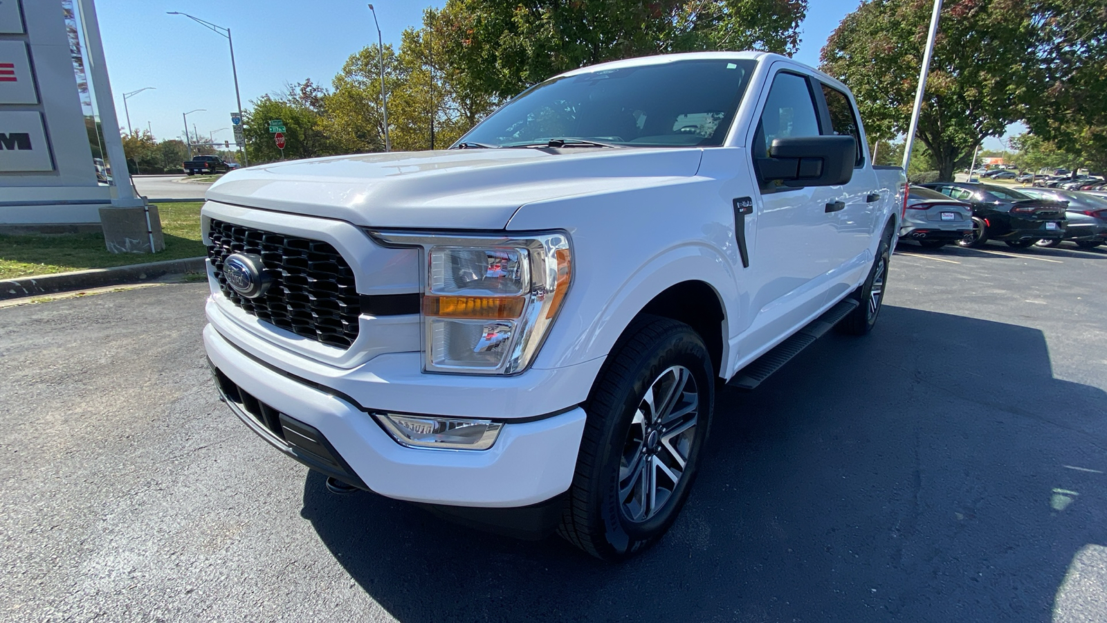 2022 Ford F-150 XL 1