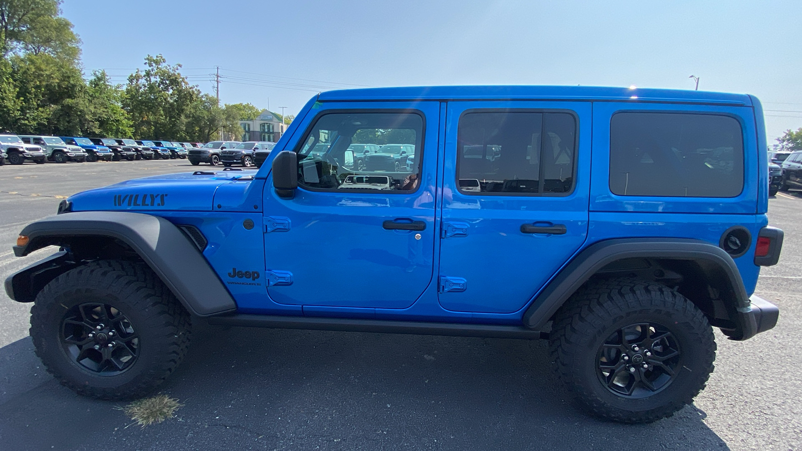 2024 Jeep Wrangler Willys 11