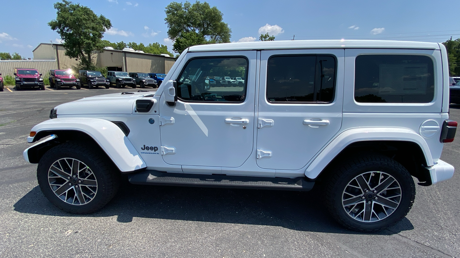 2024 Jeep Wrangler High Altitude 4xe 11