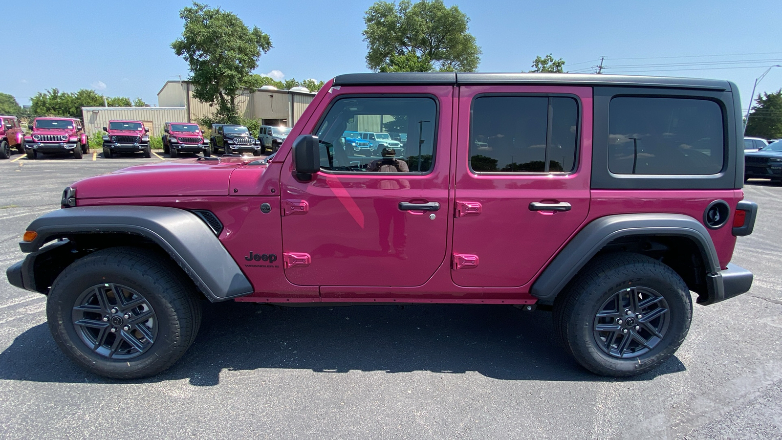 2024 Jeep Wrangler Sport S 10