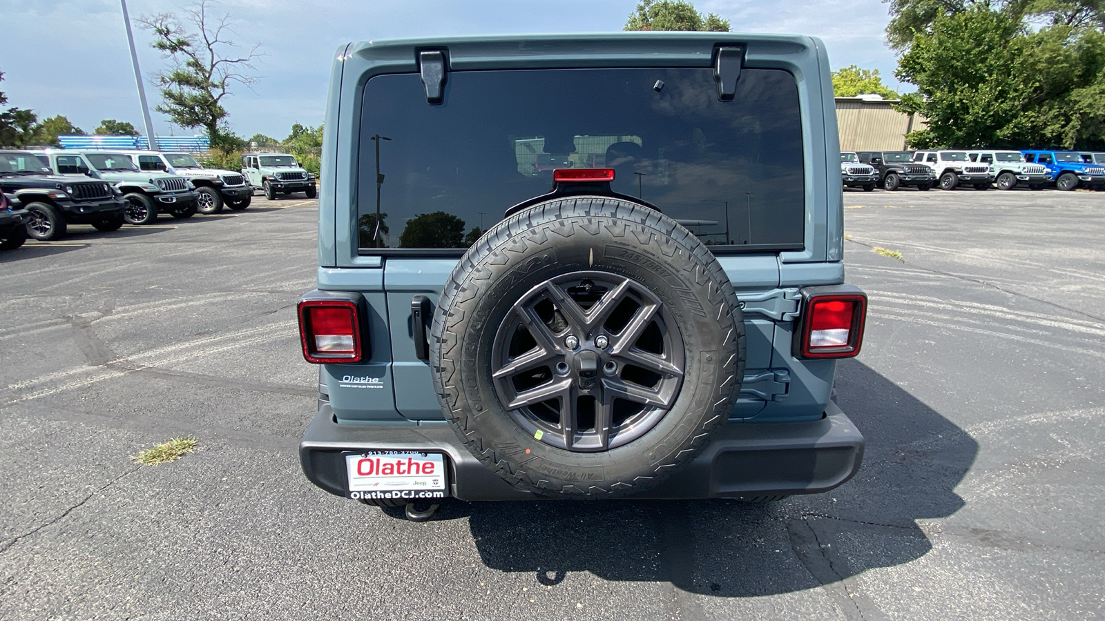 2024 Jeep Wrangler Sport S 8