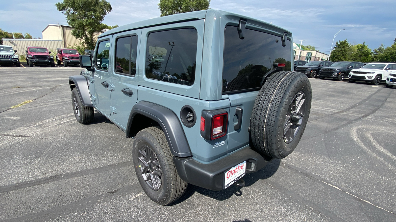 2024 Jeep Wrangler Sport S 9