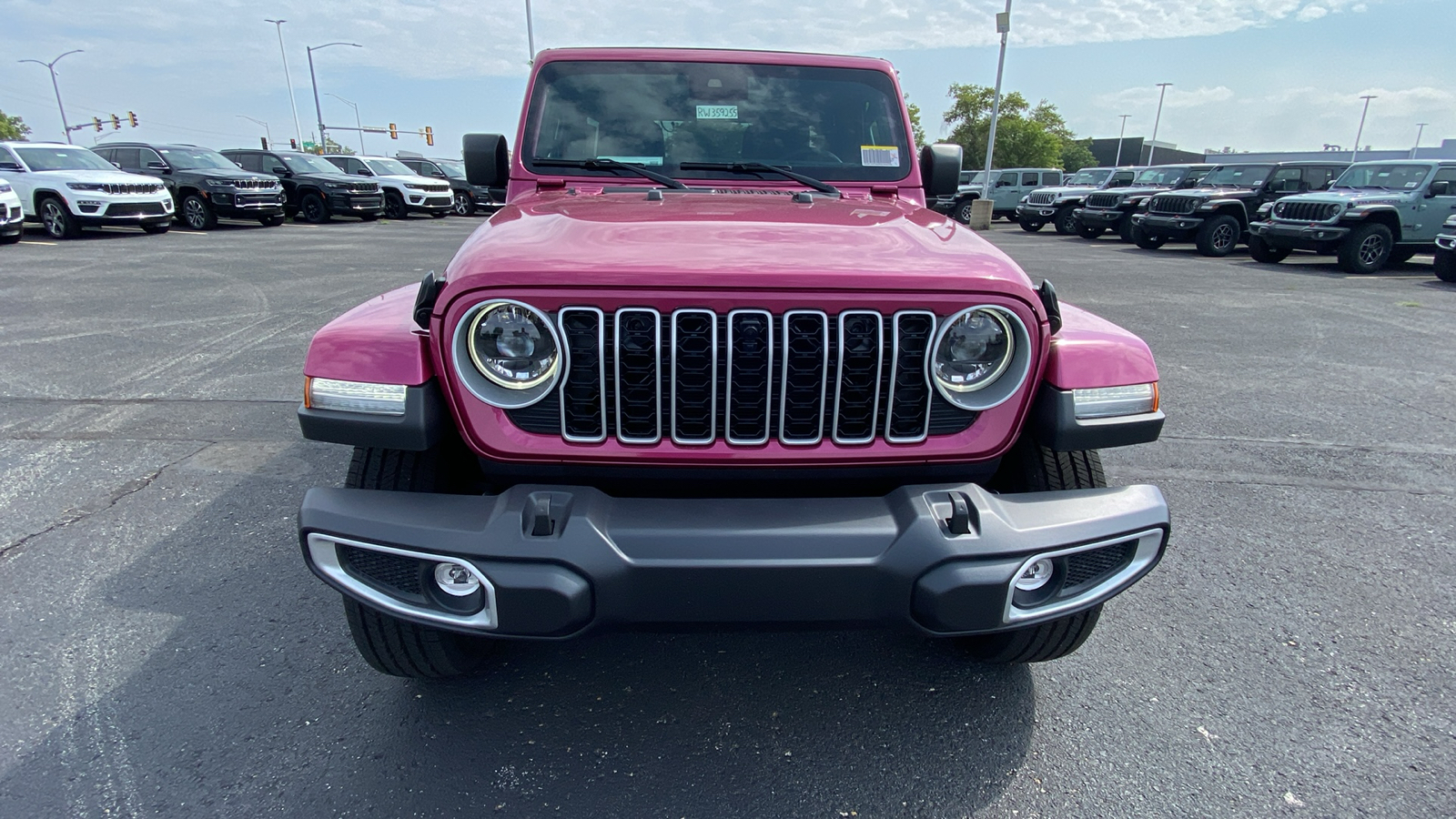 2024 Jeep Wrangler Sahara 2