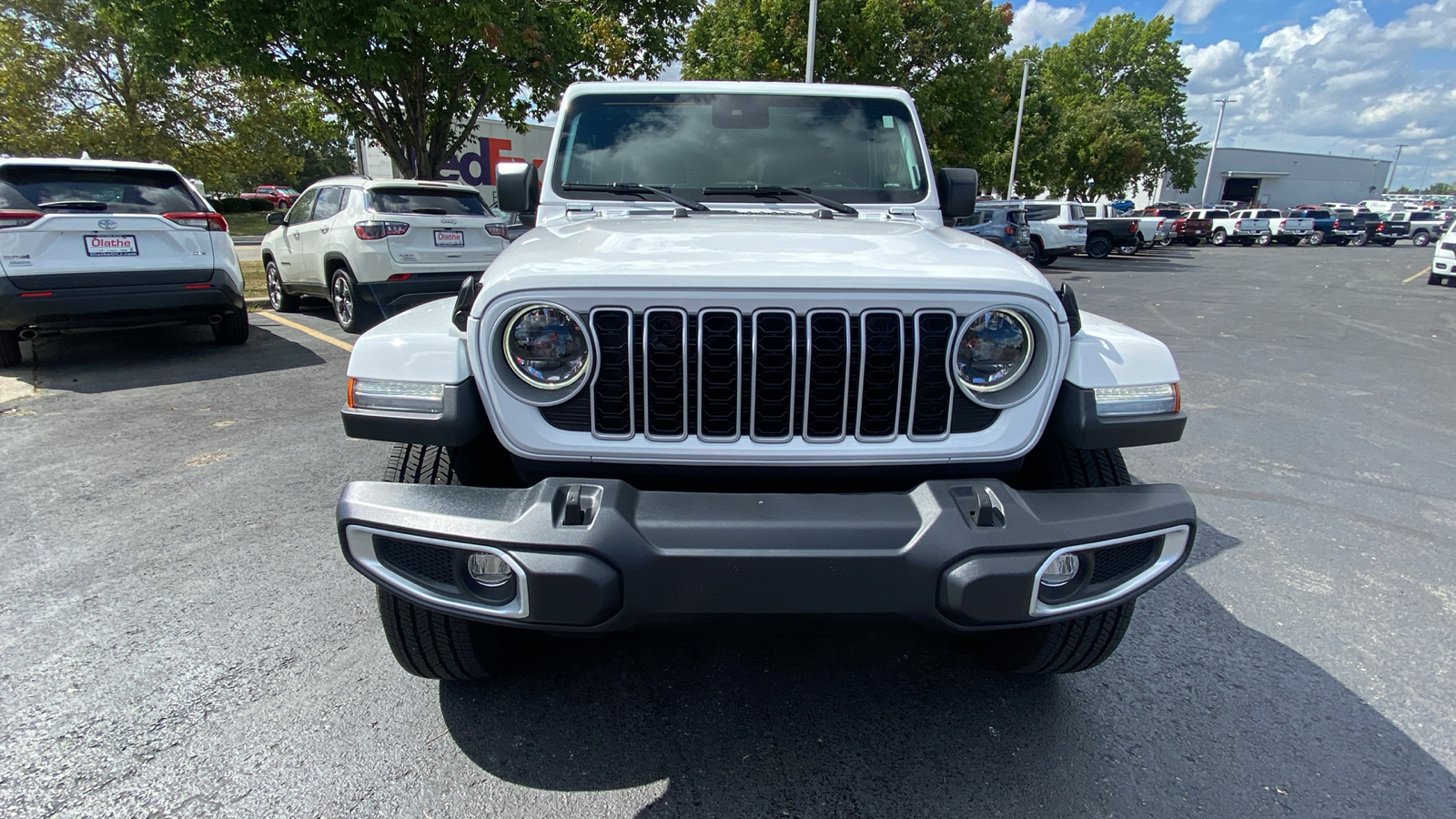 2024 Jeep Wrangler Sahara 2