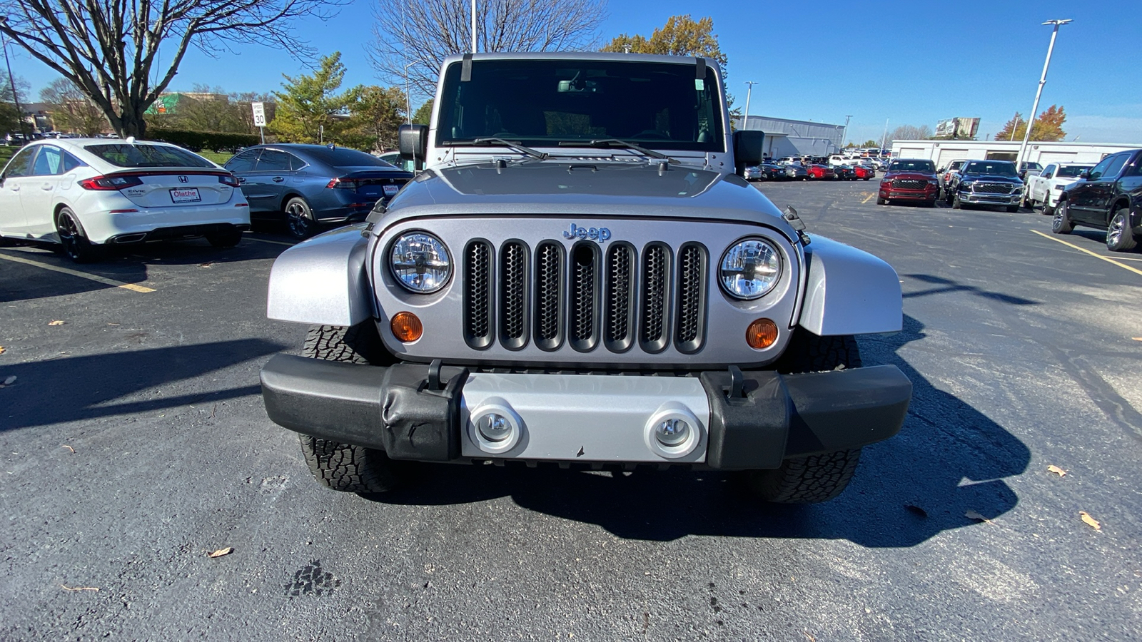 2013 Jeep Wrangler Unlimited Sahara 2