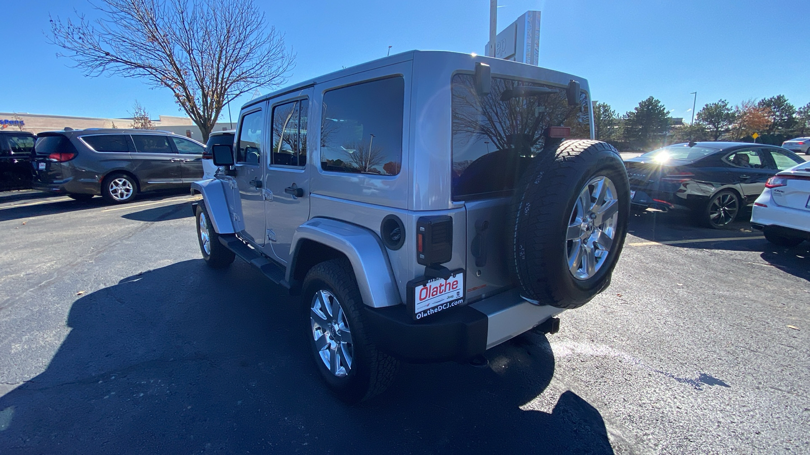 2013 Jeep Wrangler Unlimited Sahara 7