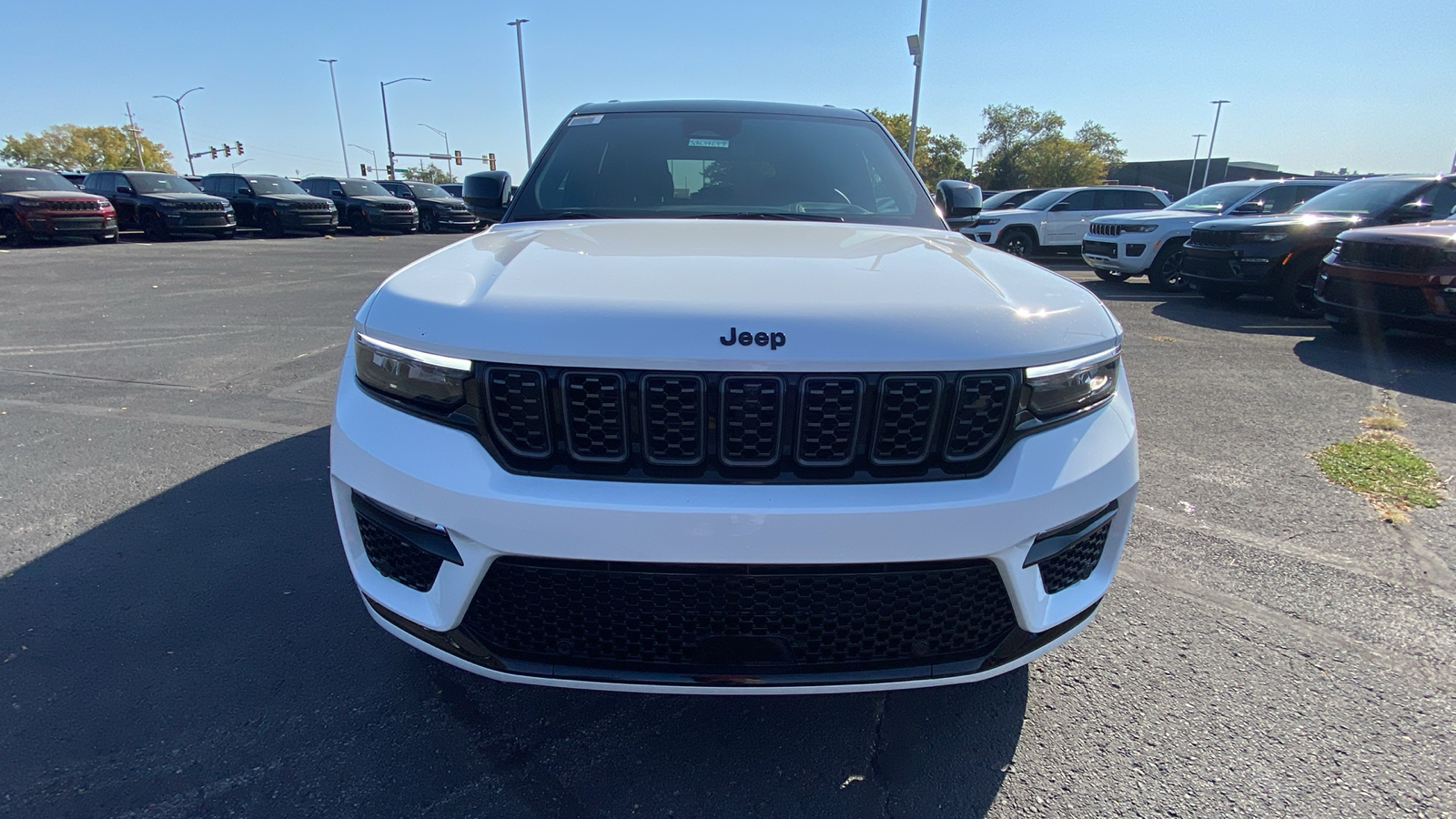 2025 Jeep Grand Cherokee Summit 2