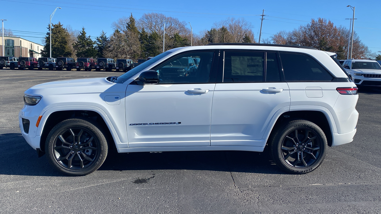 2025 Jeep Grand Cherokee 4xe 8