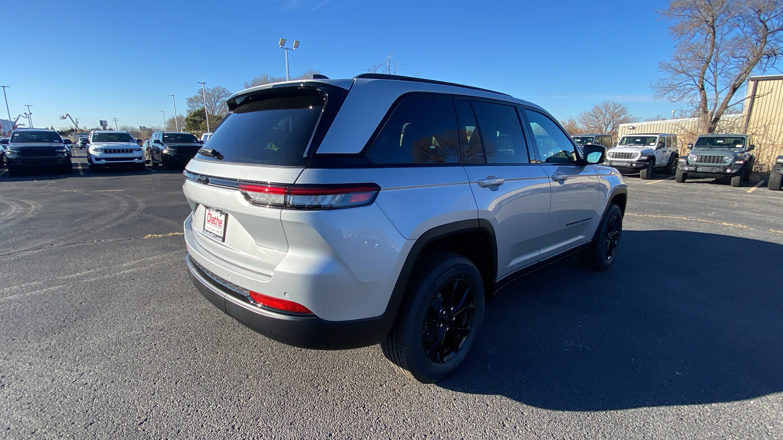 2025 Jeep Grand Cherokee Altitude X 5