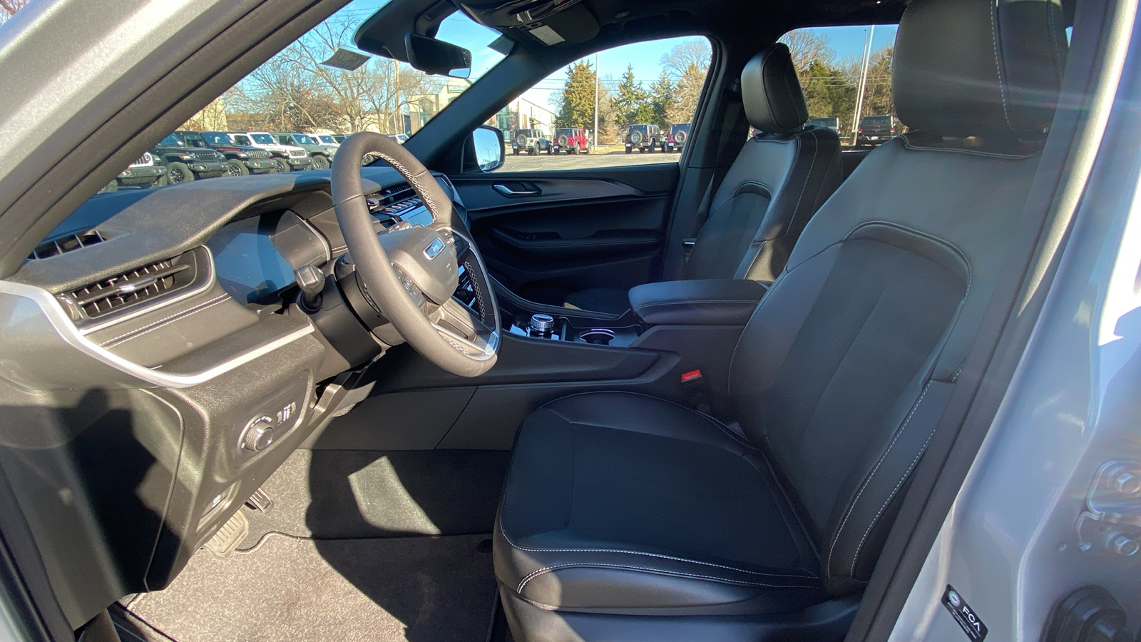 2025 Jeep Grand Cherokee Altitude X 10