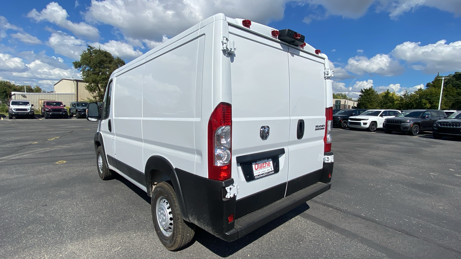 2025 Ram ProMaster 1500 Low Roof 8