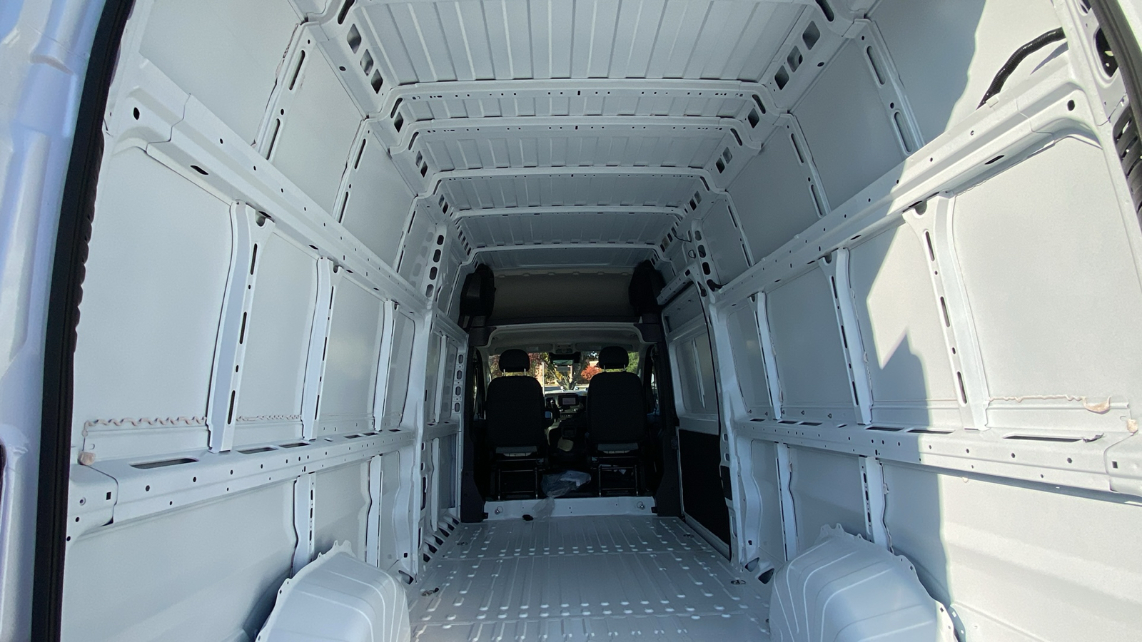 2025 Ram ProMaster 3500 Super High Roof 20