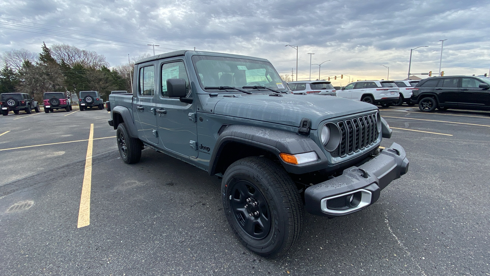 2025 Jeep Gladiator Sport 3