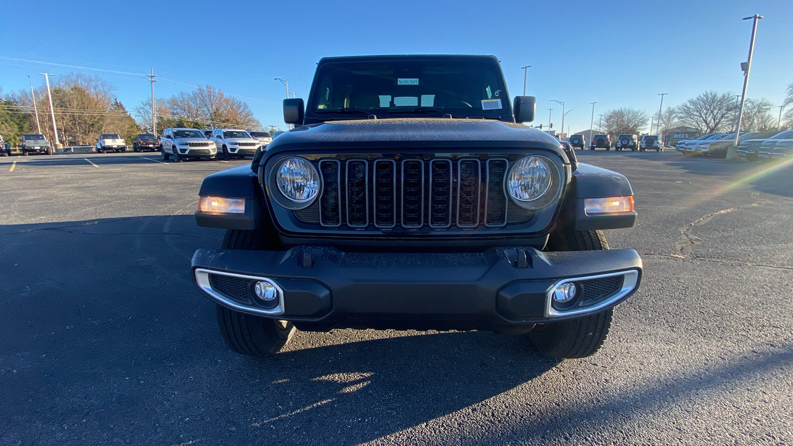 2025 Jeep Gladiator Sport 2