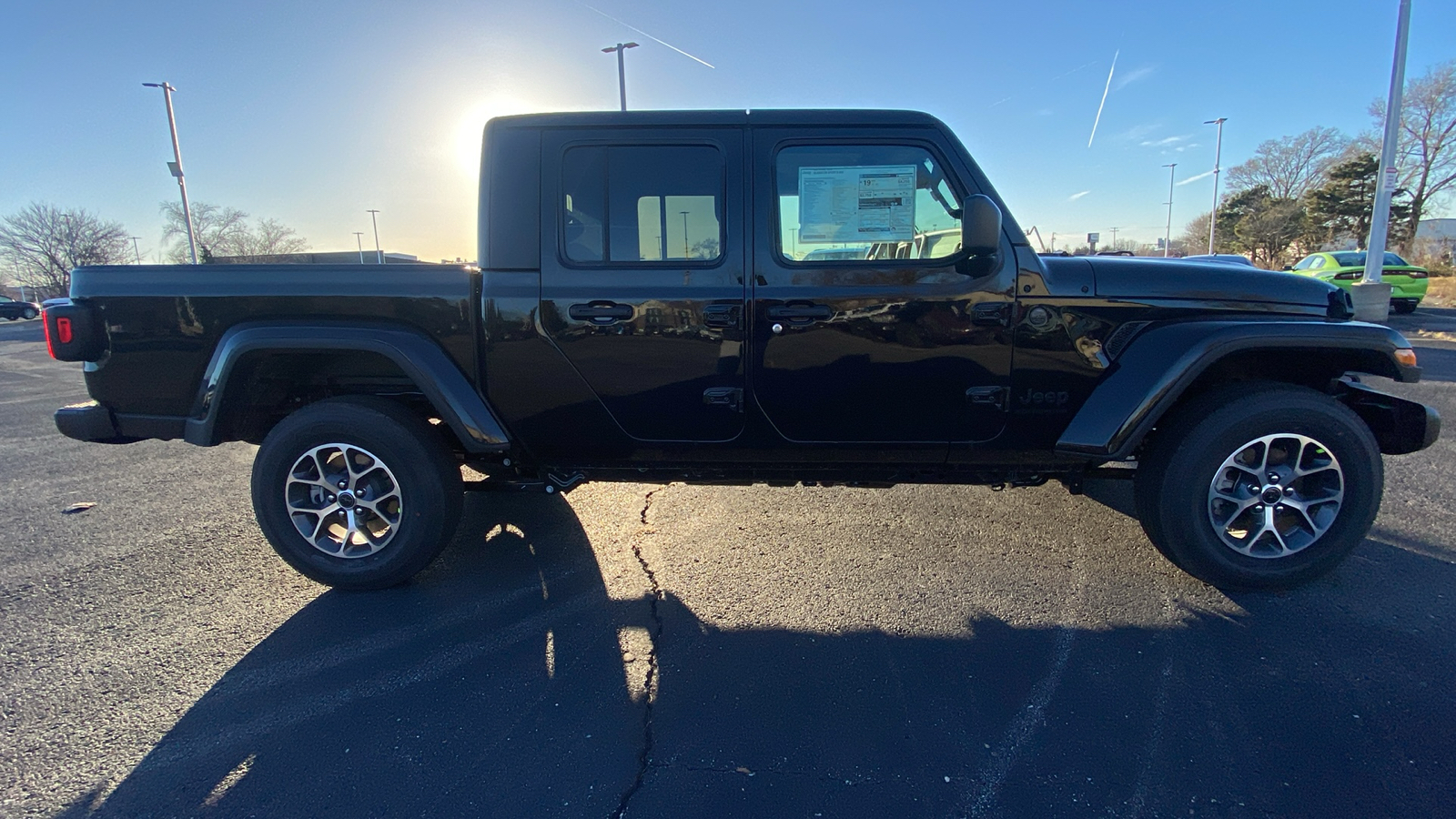 2025 Jeep Gladiator Sport 4