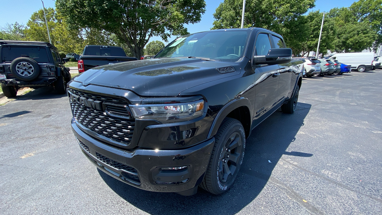 2025 Ram 1500 Big Horn/Lone Star 1