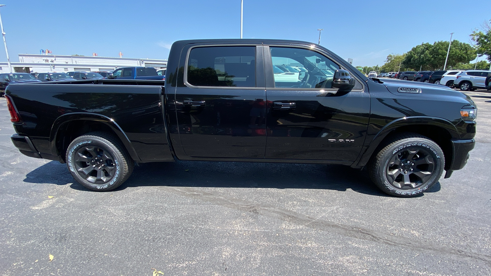 2025 Ram 1500 Big Horn/Lone Star 4