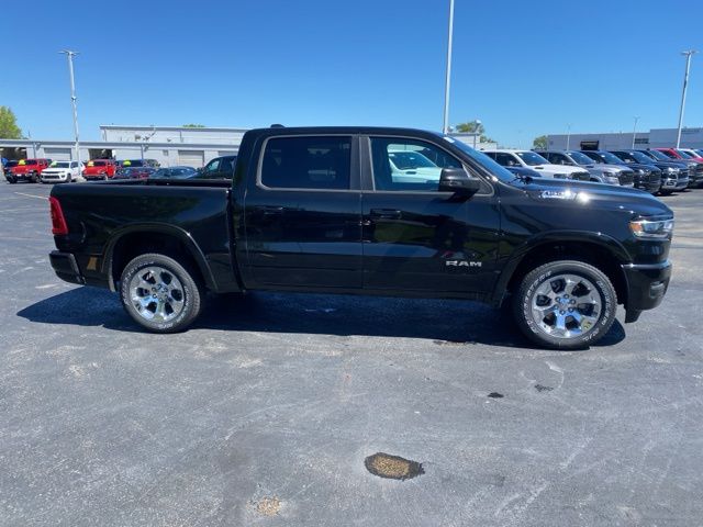 2025 Ram 1500 Big Horn/Lone Star 4