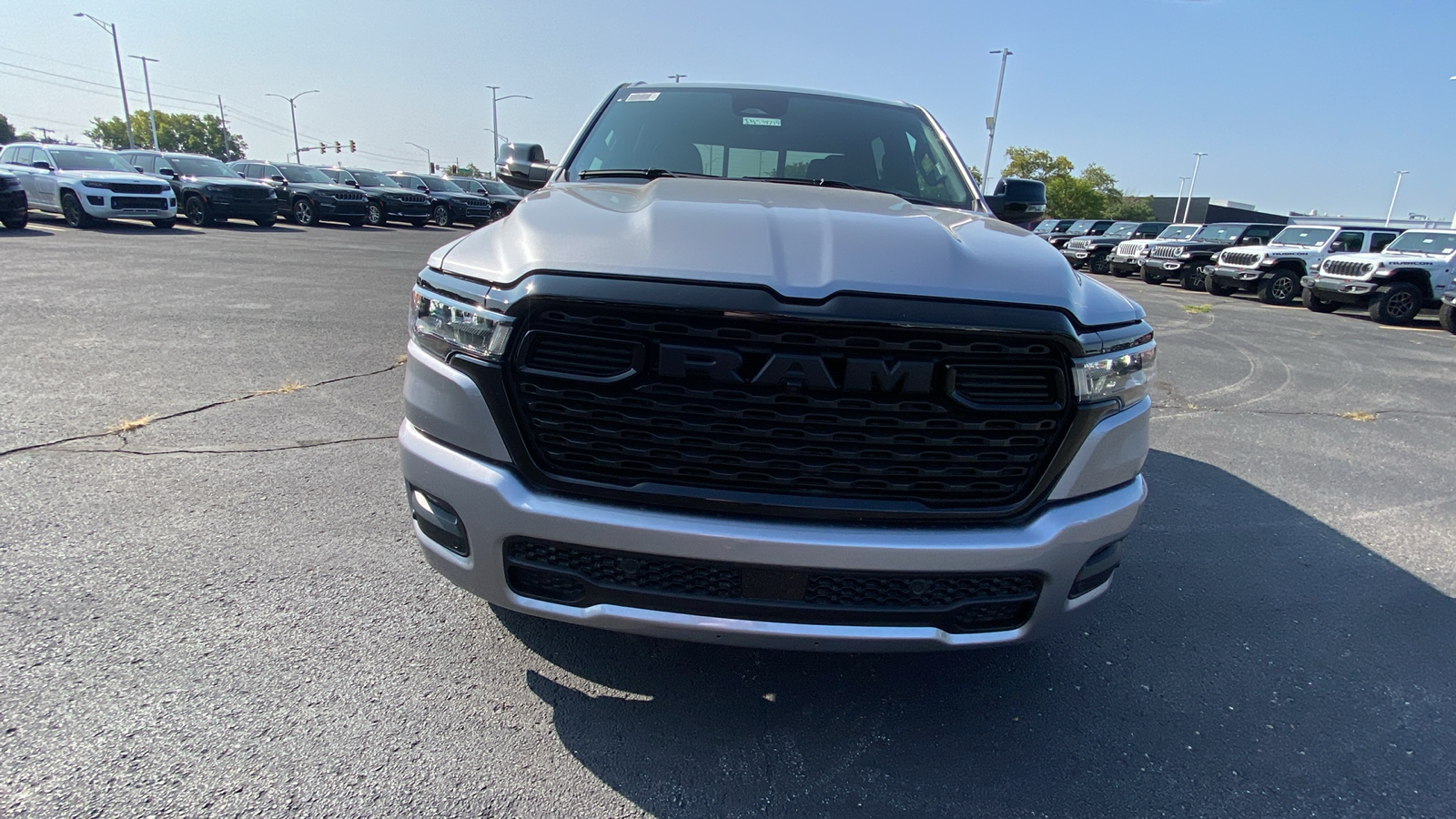 2025 Ram 1500 Big Horn/Lone Star 2