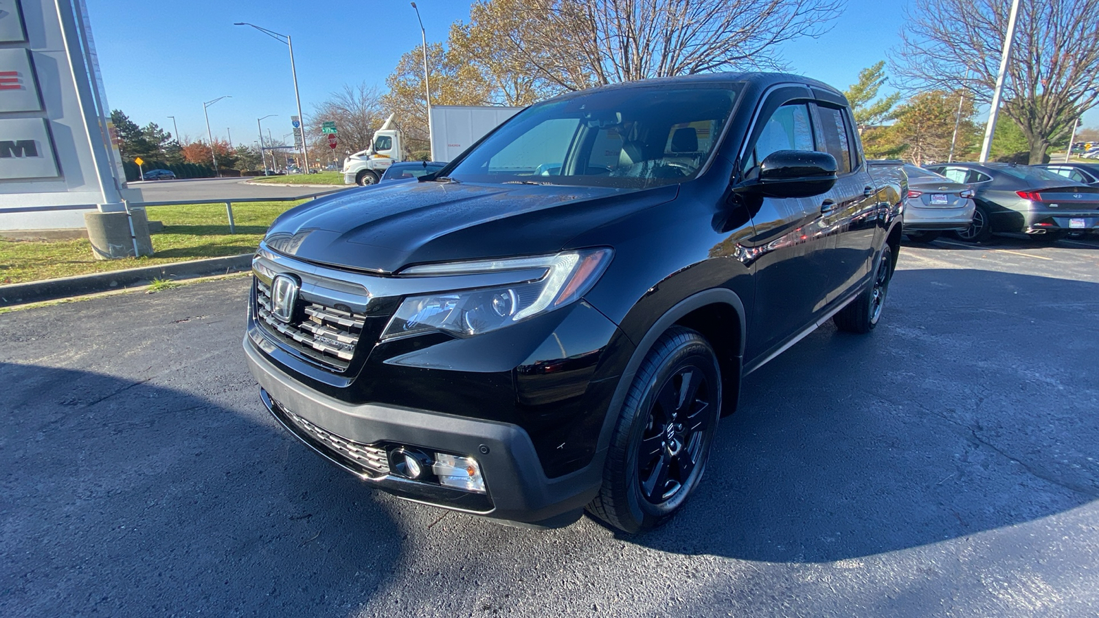 2019 Honda Ridgeline Black Edition 1