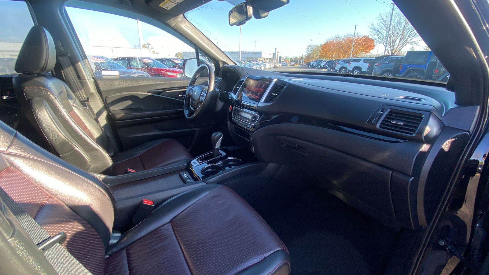 2019 Honda Ridgeline Black Edition 34