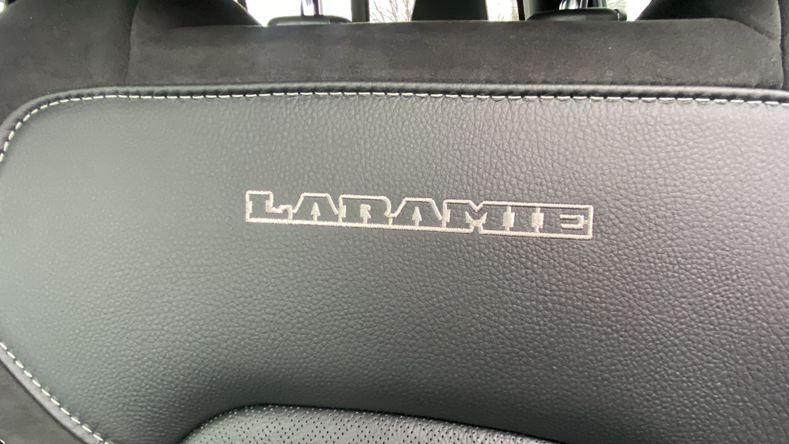 2025 Ram 1500 Laramie 13