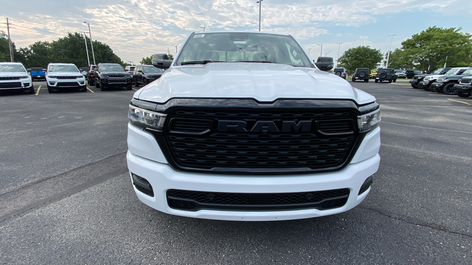 2025 Ram 1500 Big Horn/Lone Star 2