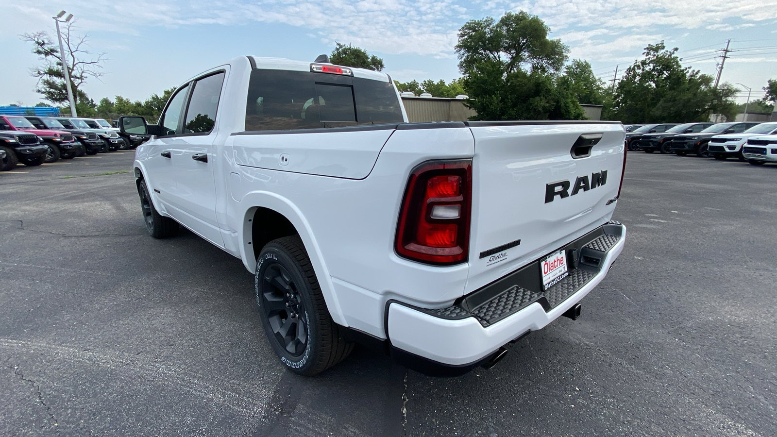 2025 Ram 1500 Big Horn/Lone Star 14