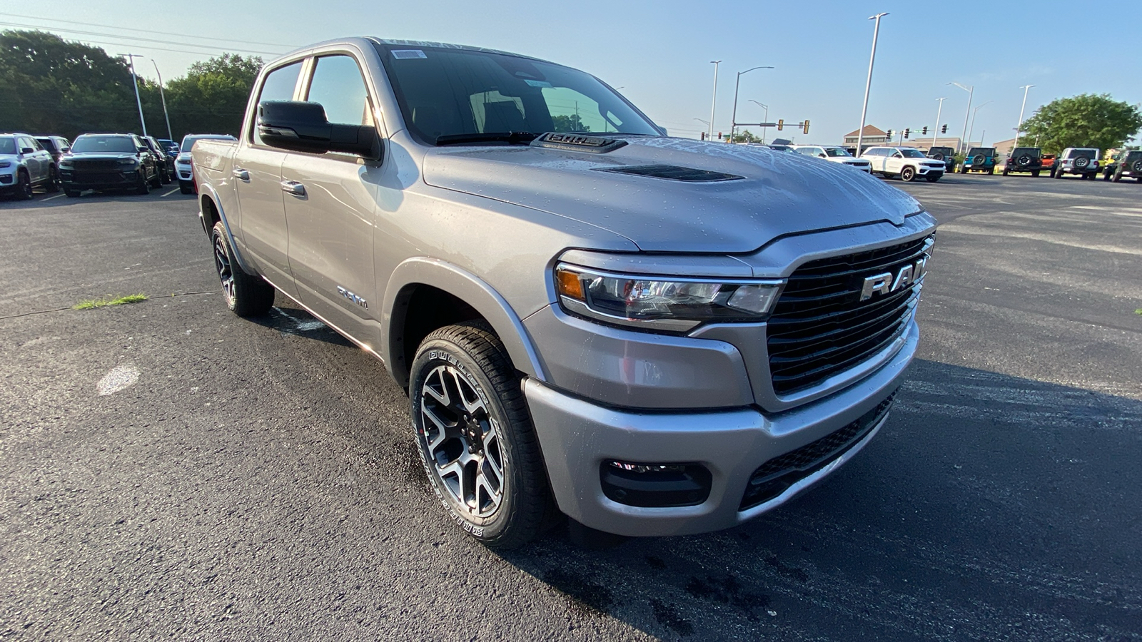 2025 Ram 1500 Laramie 3