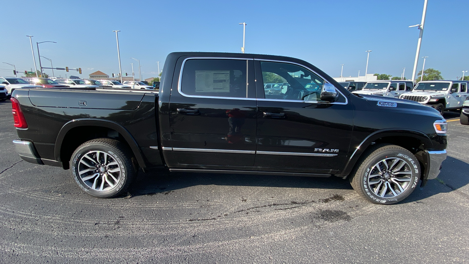 2025 Ram 1500 Limited 4