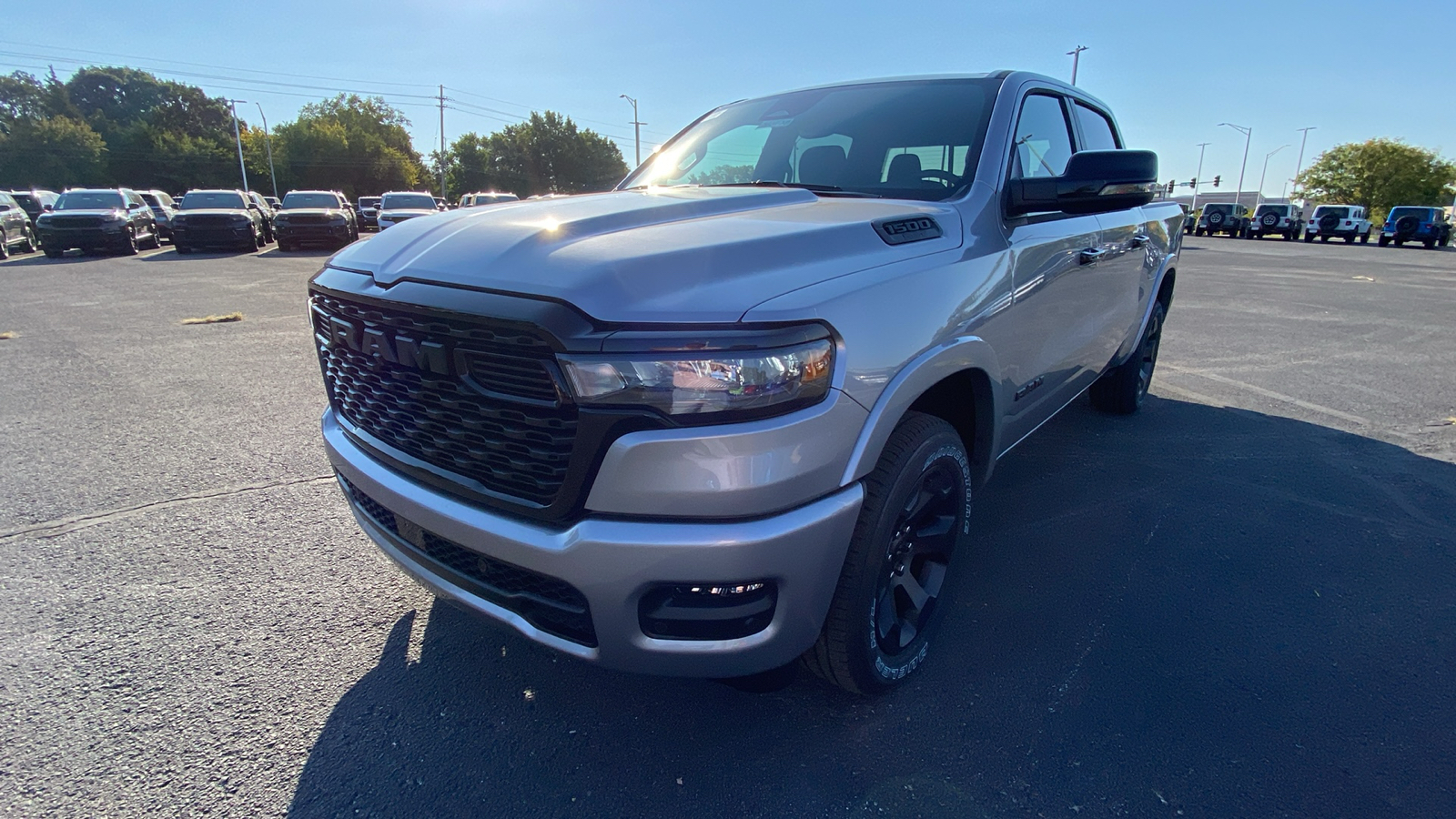 2025 Ram 1500 Big Horn/Lone Star 1