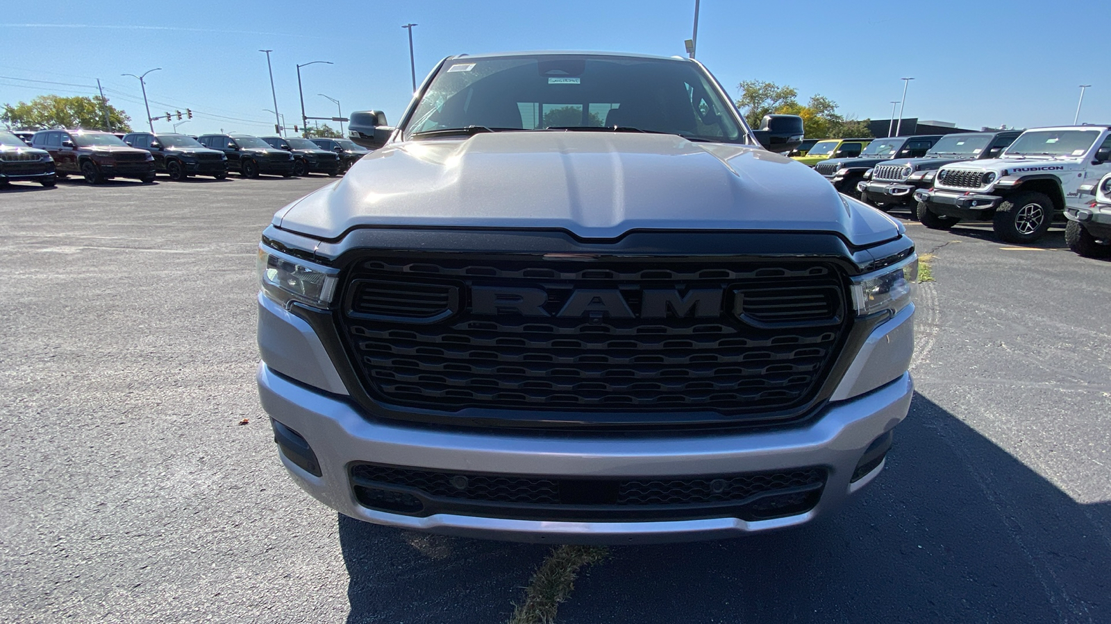 2025 Ram 1500 Big Horn/Lone Star 2