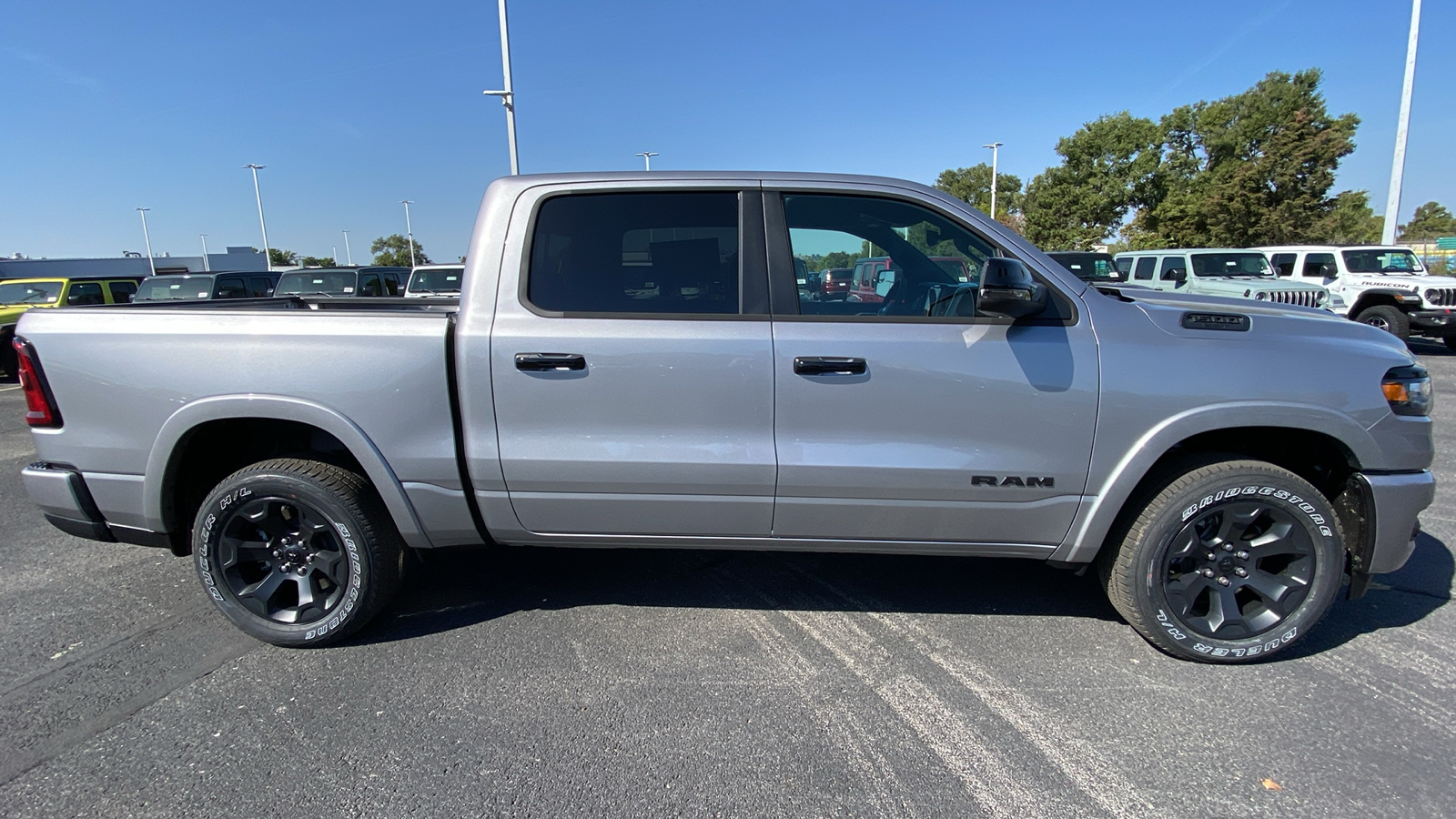 2025 Ram 1500 Big Horn/Lone Star 4