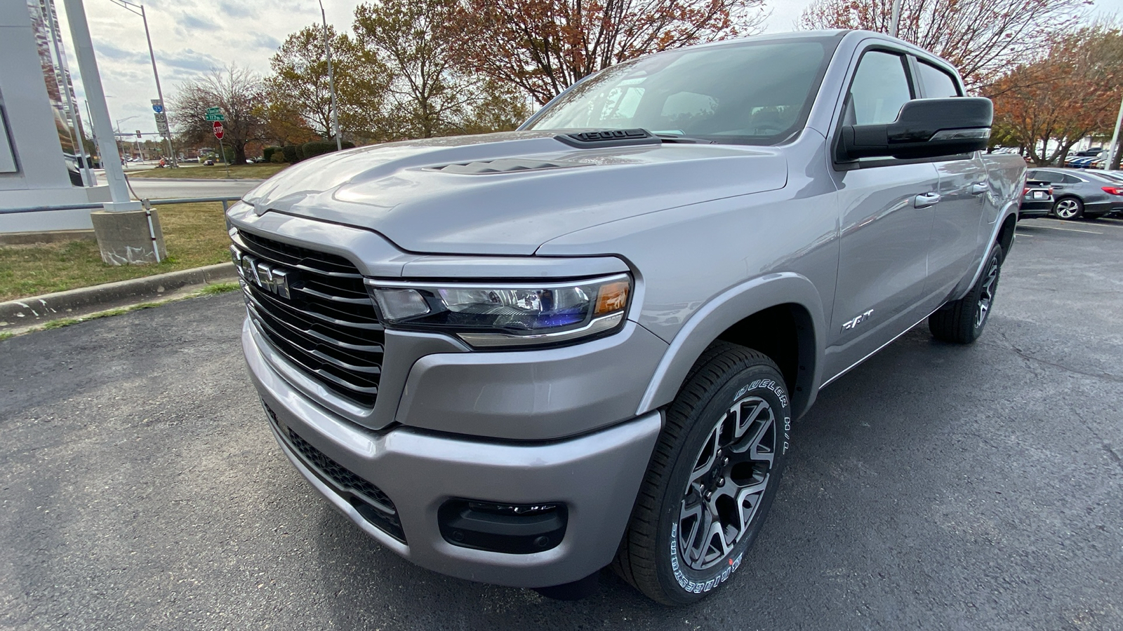 2025 Ram 1500 Laramie 1