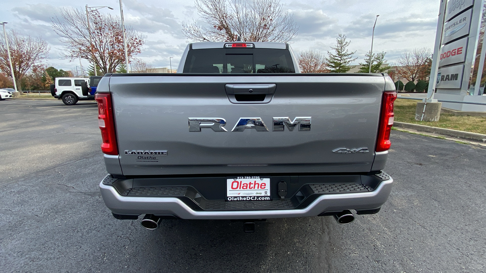 2025 Ram 1500 Laramie 6