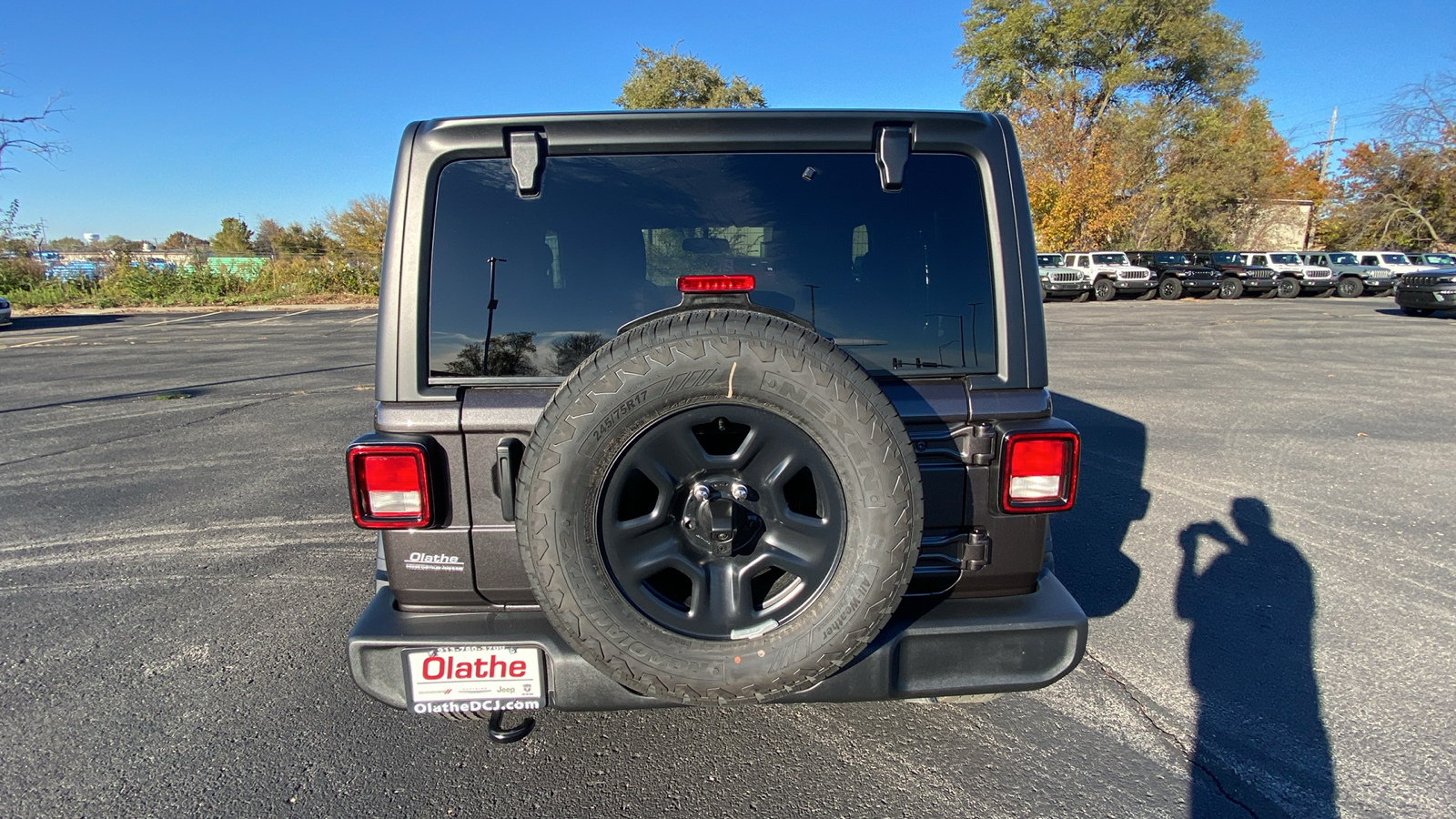 2025 Jeep Wrangler Sport 6