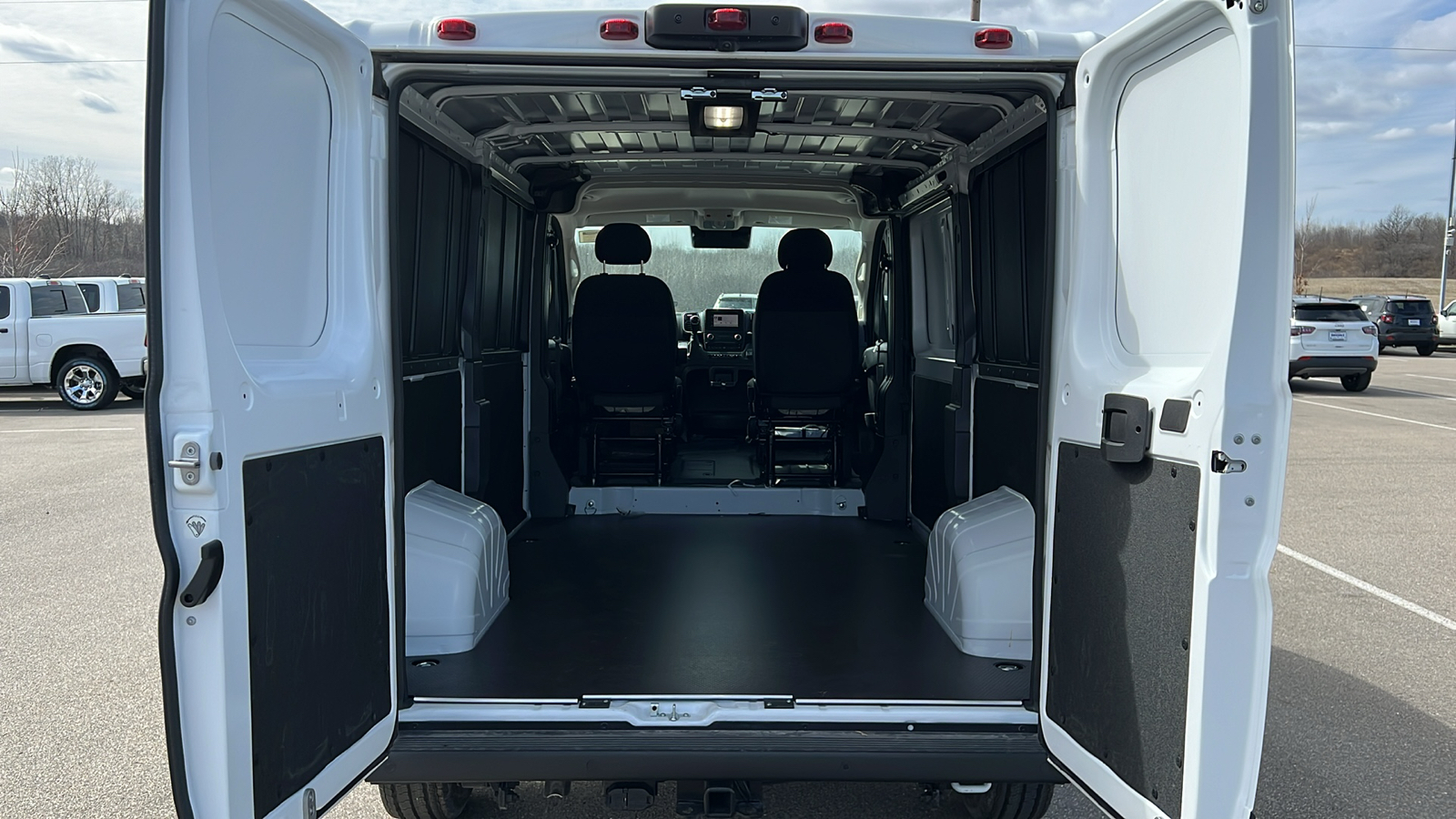 2024 Ram ProMaster 2500 Base 13