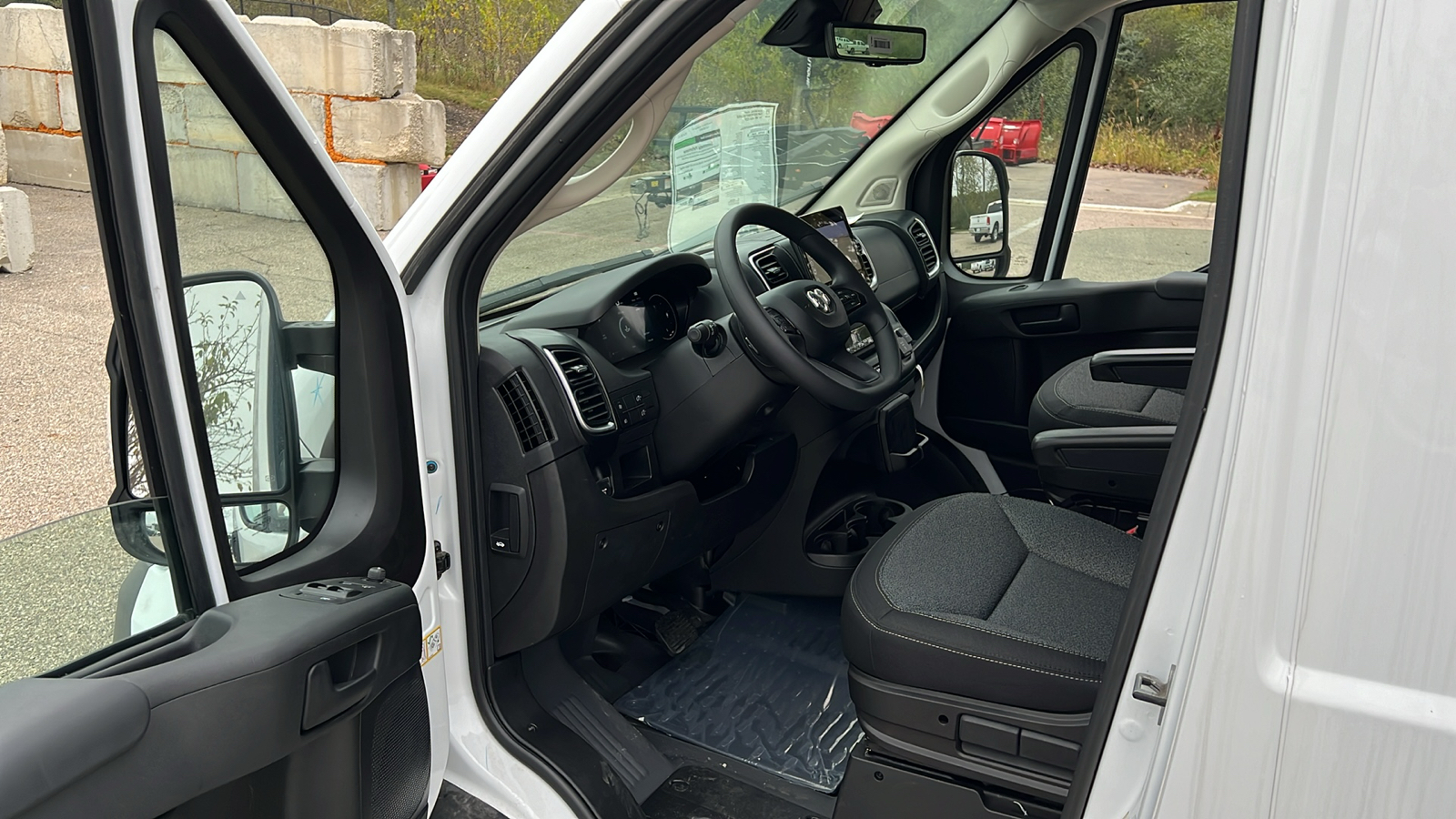 2024 Ram ProMaster 2500 High Roof 15