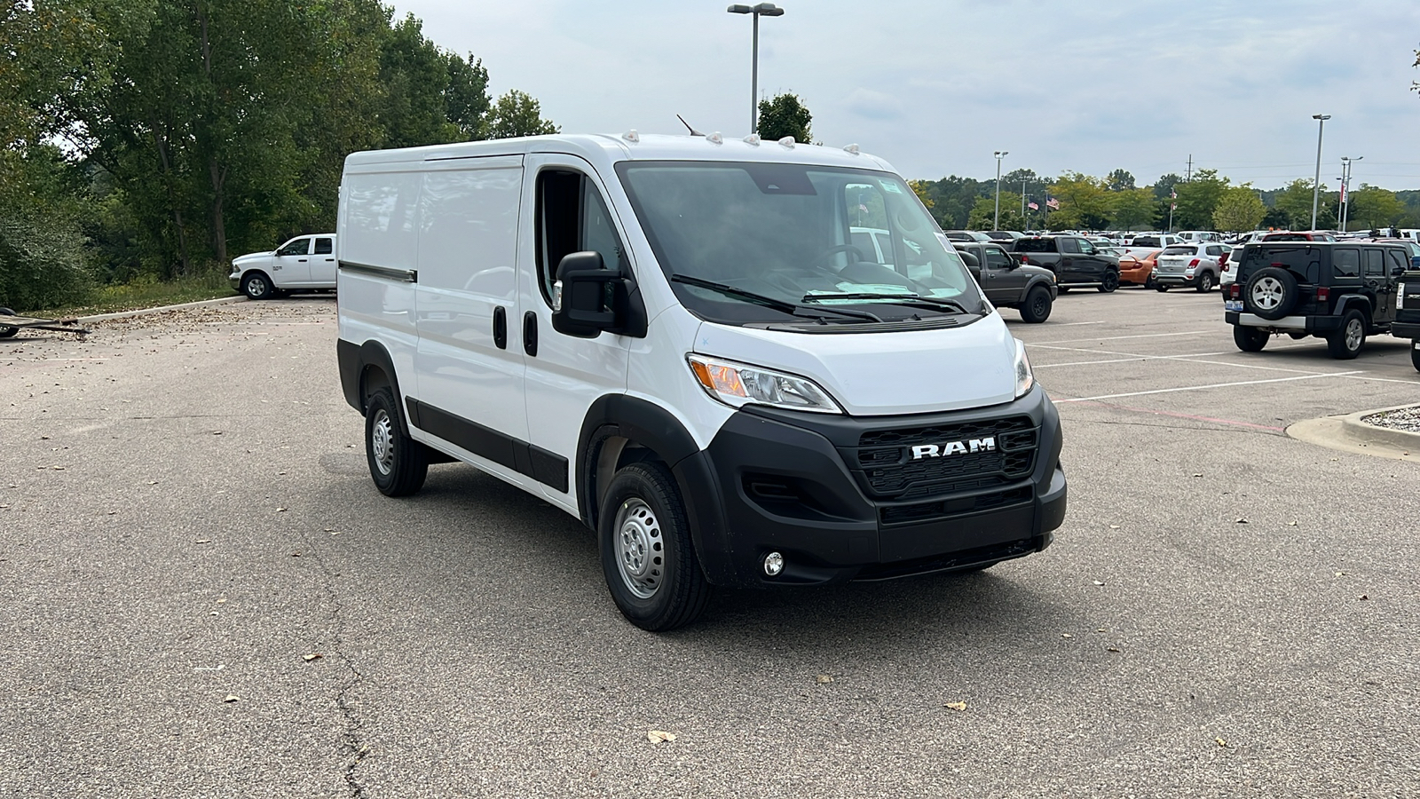 2024 Ram ProMaster 1500 Low Roof 2