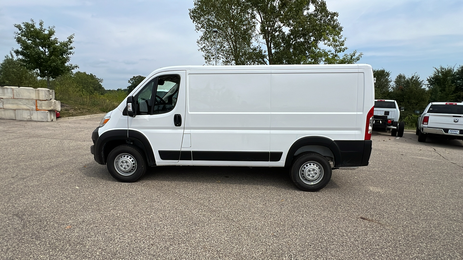 2024 Ram ProMaster 1500 Low Roof 7